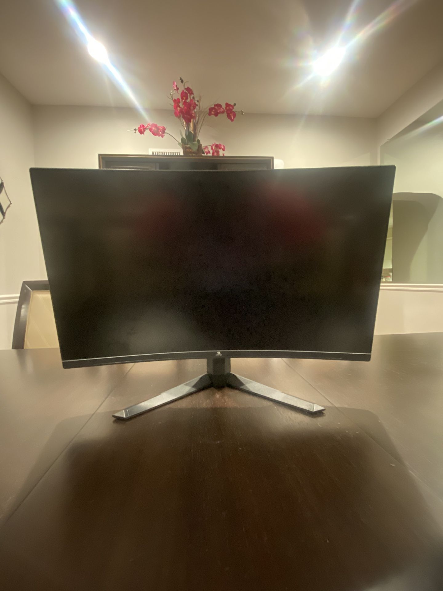 Z-Edge 27" Curved Gaming Monitor – 1080p, 300Hz, 1ms, UG27S