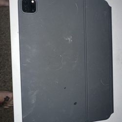 IPad Pro + Magic Keyboard + Apple Pencil