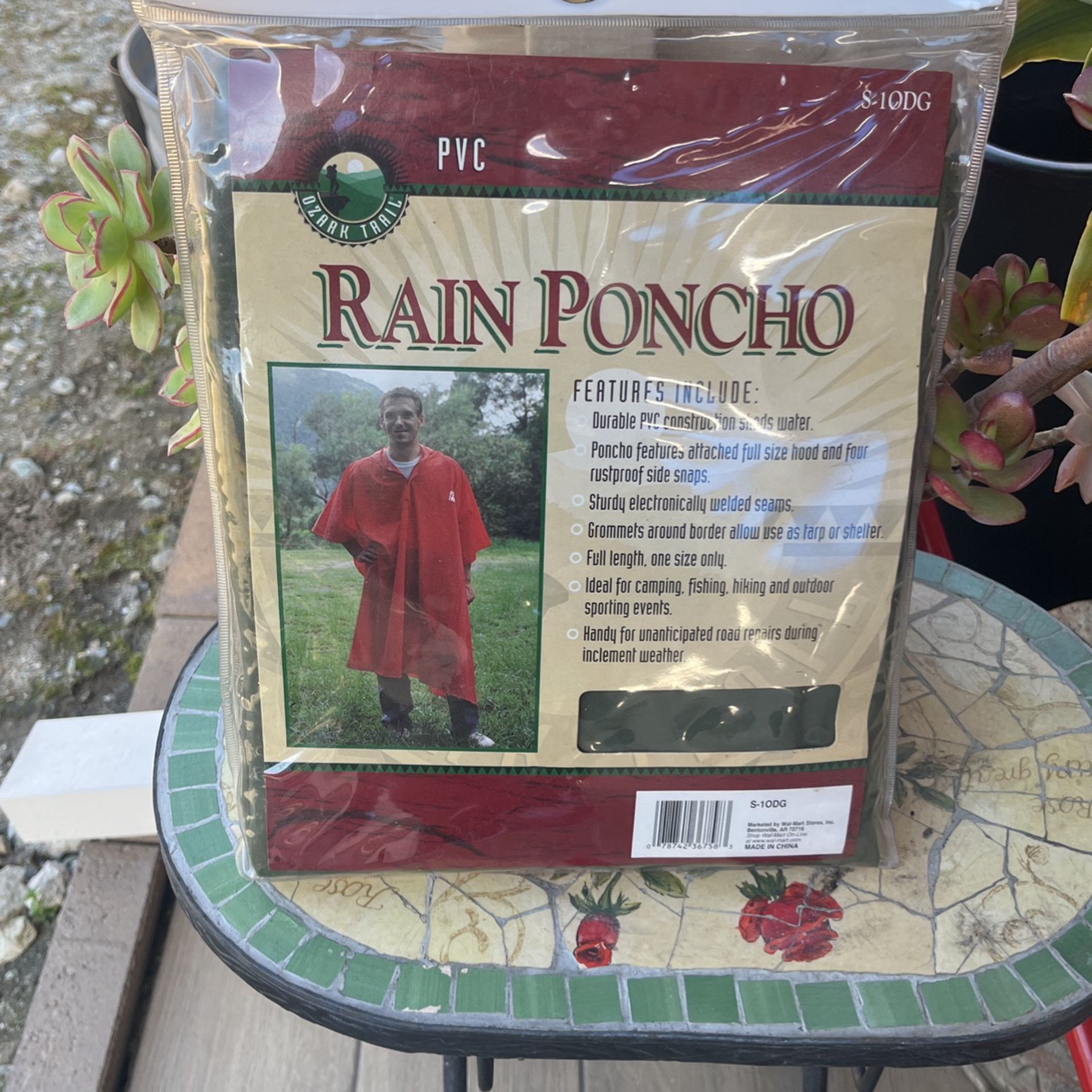 Rain Poncho Impermeable 