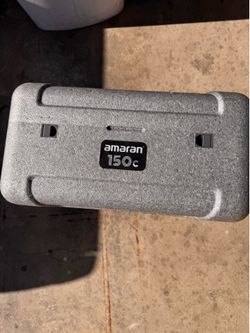Amaran 150c RGB Aputure Light