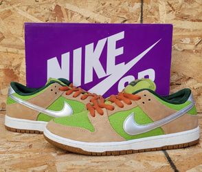 Nike SB Dunk Low (Escargot)