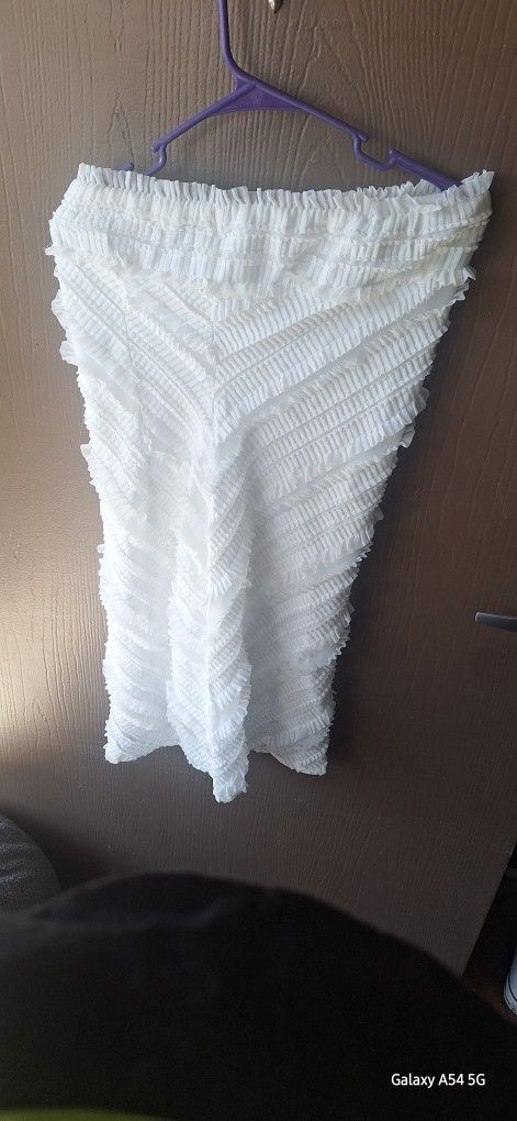 Cute Strapless White Dress $25 Size M