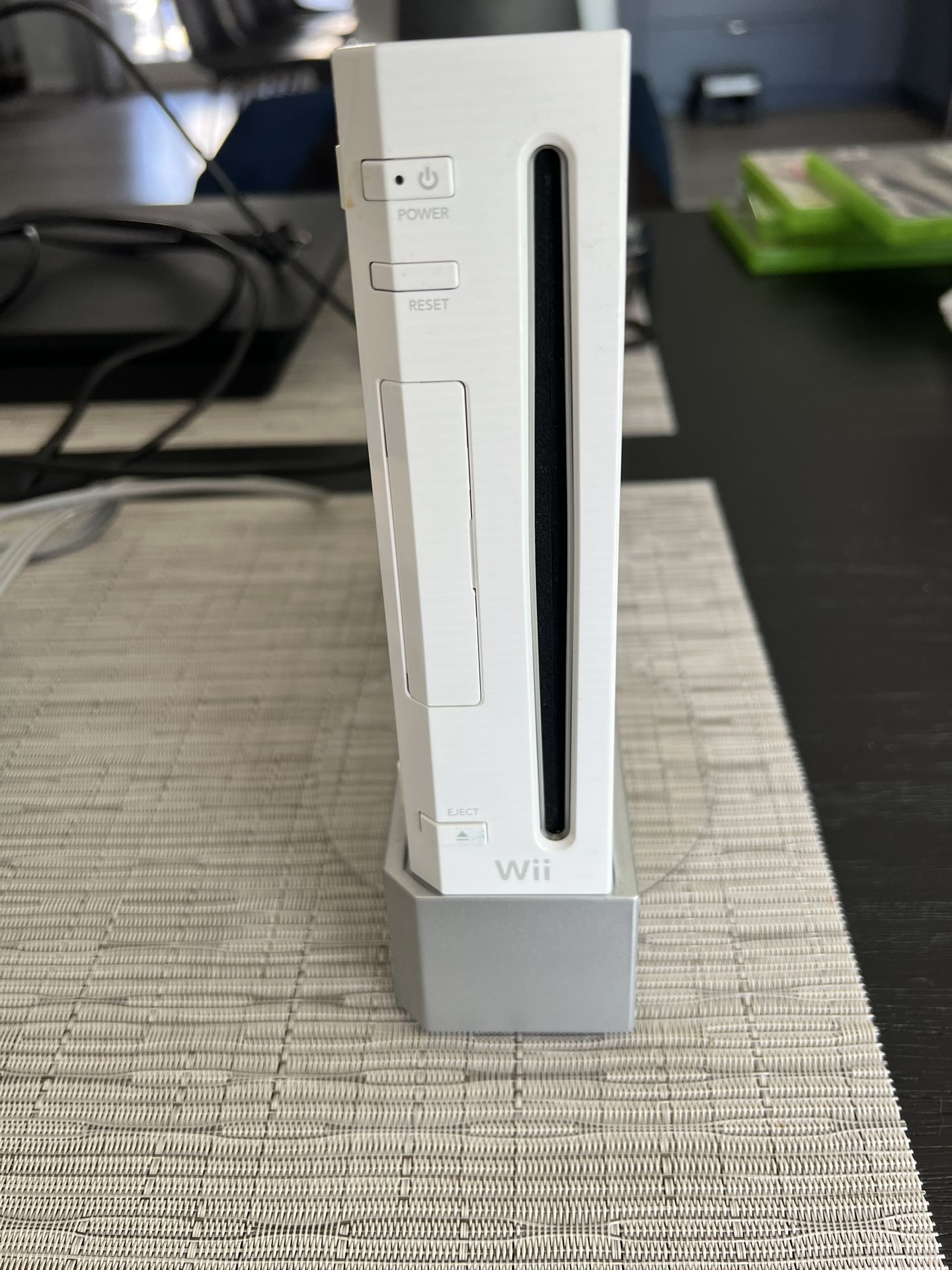 Wii Game Console 