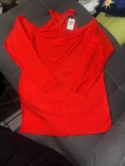 Torrid Valiant Poppy Cold Shoulder Sweater Top 1X (14/16) NWT Minor Flaw