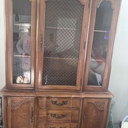 Vintage 1967 Thomasville Hutch