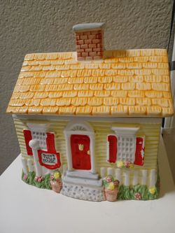 1992 Nestle toll HOUSE Cookie jar USA