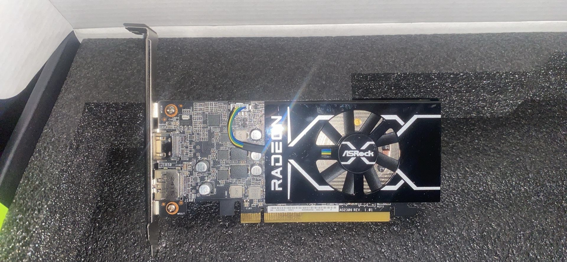 AMD Rx 6400