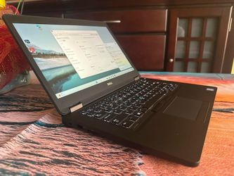 Dell Laptop - i7 7th Gen - Excellent Battery