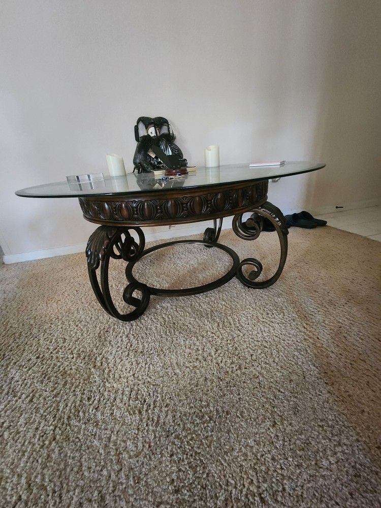 Coffee And End Tables