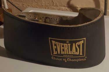 everlast choice of champions belt$10