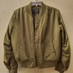 BOMBER JACKET