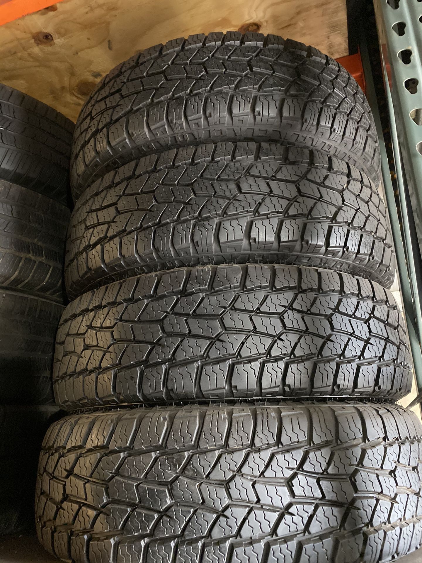 235/75R15 Hercules Terra Trac