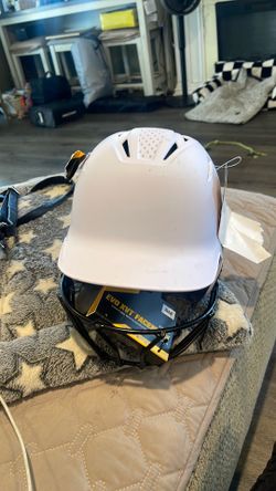 Batting helmet