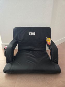 Brawn Tide Stadium Seats with Armrests