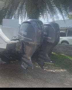 2012 Yamaha 300 v6
