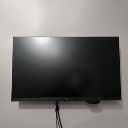 LG 27” Tv And Wall Mount