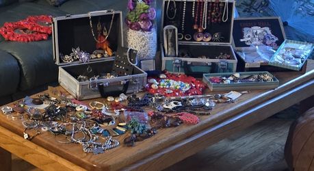 Costume Jewelry Necklaces, Bracelets,  Earrings,  Clip Ons, Rings, Beads, Watches, Gold Plated, Broaches, Branded, Stamped