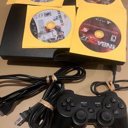 PS3 Slim 160 Gig W Games And Wireless Control 