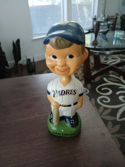 Padres bobblehead