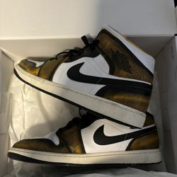 Spotted Multi Colored Brown Air Jordan 1s