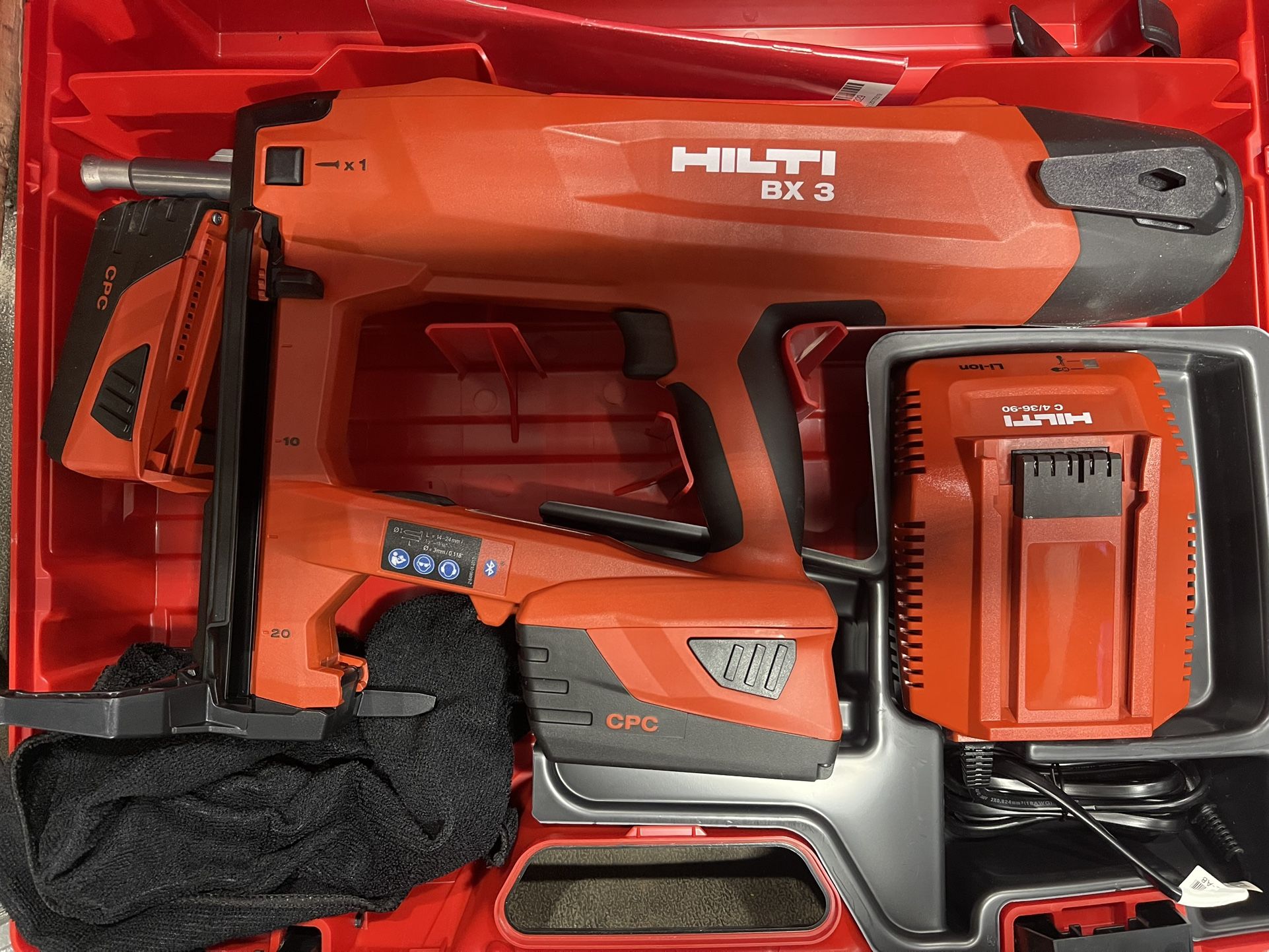 Hilti Bx-3-me Nailer New 1000 Or Best Offer 