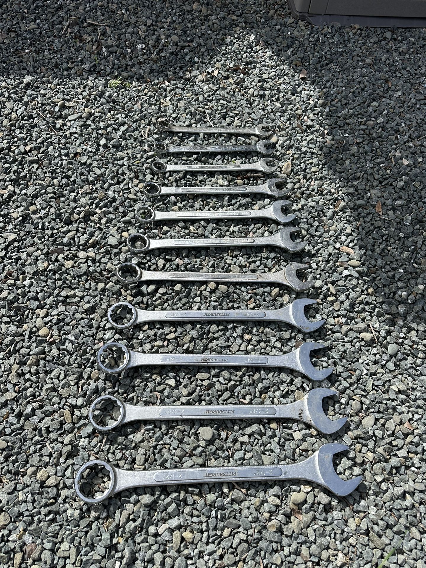 Wrench Set From 1 3/8” To 2 1/2” . Pittsburgh Brand
