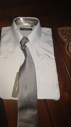 Boys size 5 dressy shirt