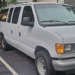 2006 Ford E350
