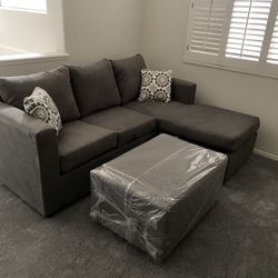 Grey Reversible chase Sectional ¡¡brand NEW In Stock!!