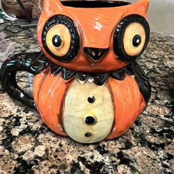UFS JOHANNA PARKER OWL MUG