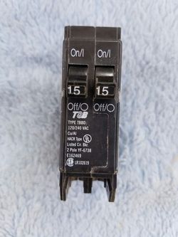15/15 amp circuit breaker