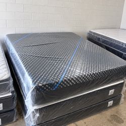 King Size Mattress Ashley Millennium 2.0 Hybrid 16 Inch - Direct From Factory - Same-Day Pickup & Delivery Available