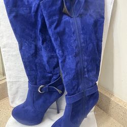 Royal Blue Size 10 ROUND TOE CALVE HIGH HEEL FAUX SUEDE BOOTS.  These boots should come up to your calve (depending on your height) really great with 