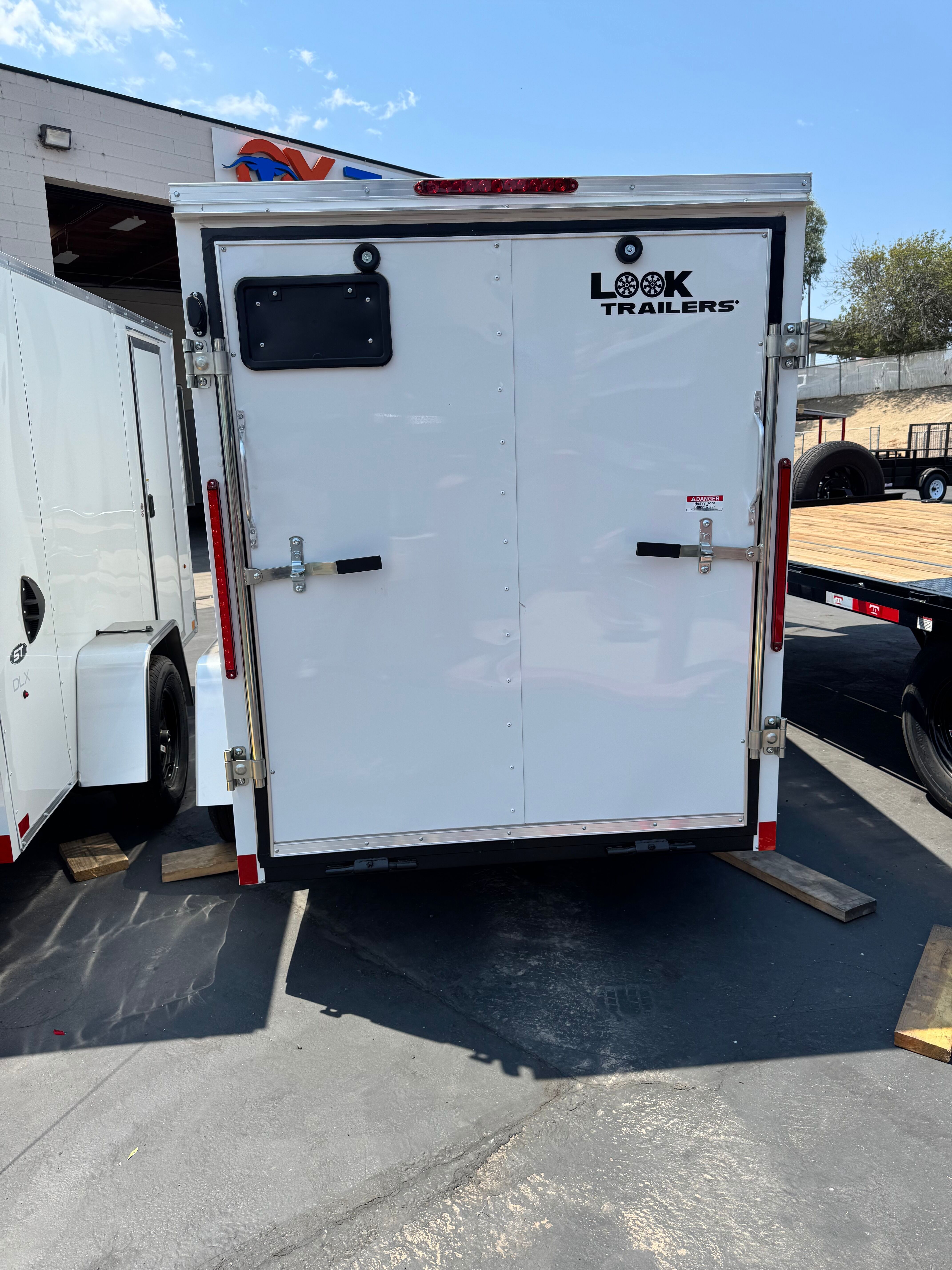 2025 LOOK Enclosed Trailer 5x10-1 3K GVWR