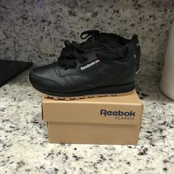 Reebok Classic Toddler 9c Brand New!! 