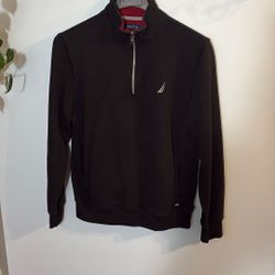 Men’s Medium Black Nautica Pullover
