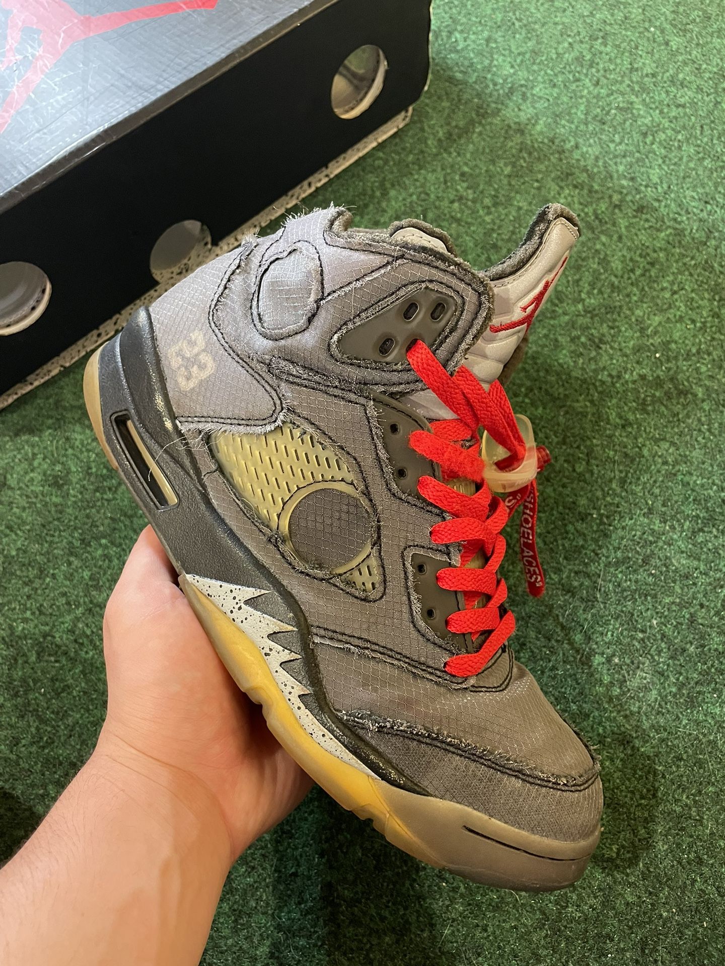 Size 8.5 - Jordan 5 Off White Muslim