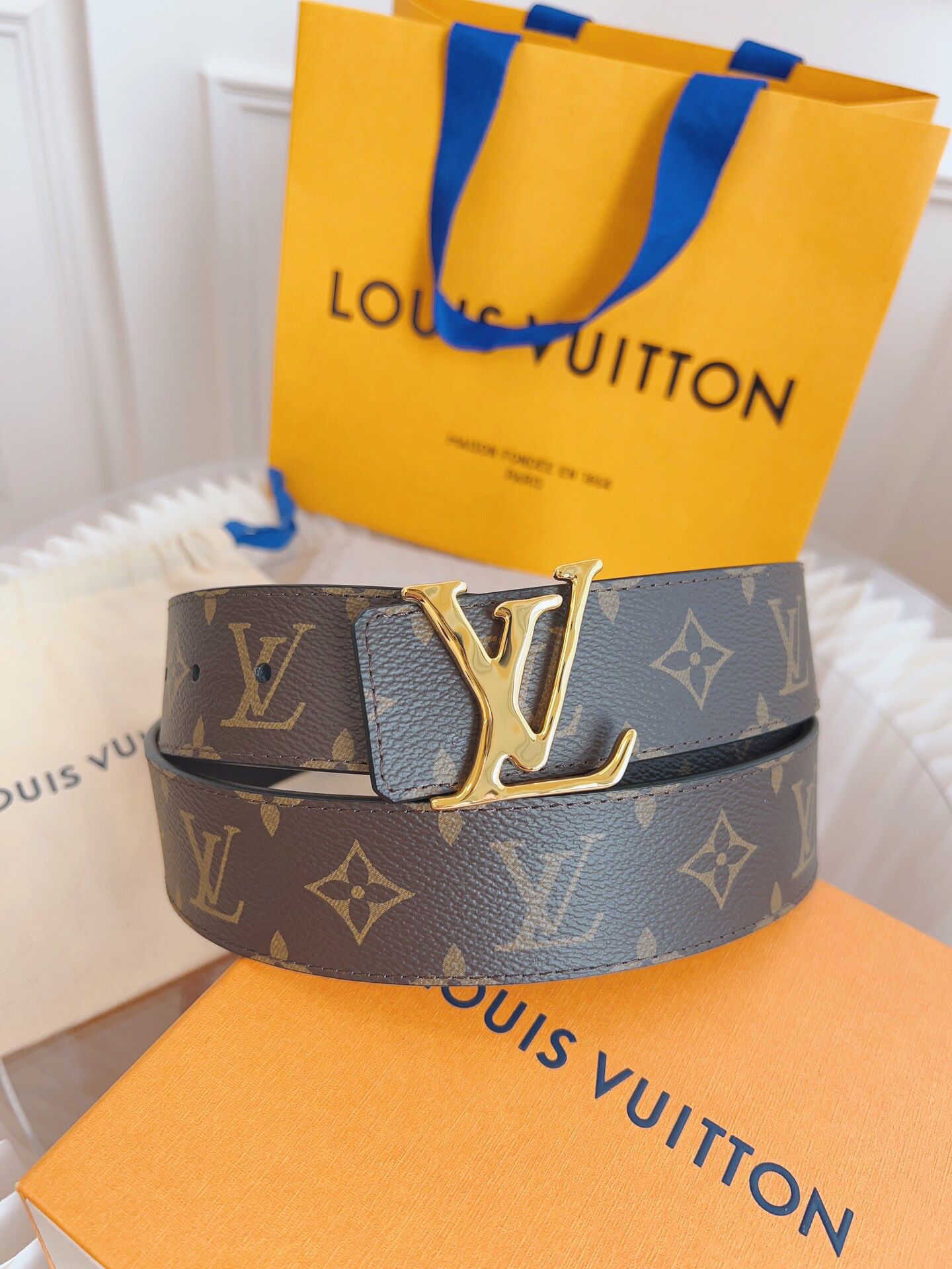 Louis Vuitton Belt With Box 