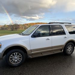 2013 Ford Expedition 