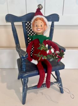 Holiday Vintage Elf