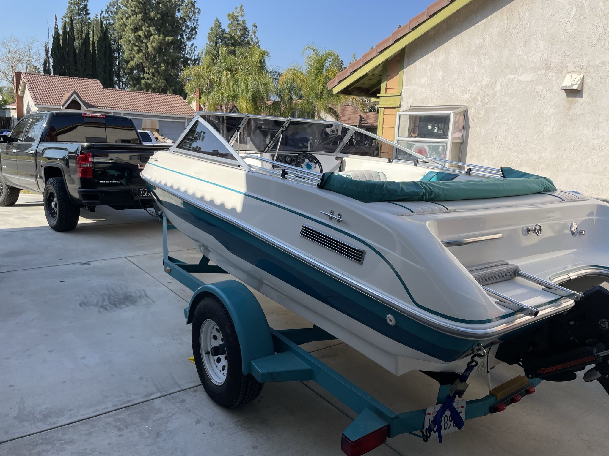 1993 Marlin Open Bow 17foot