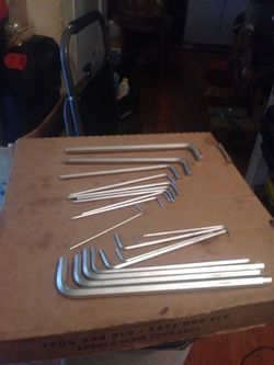 HUSKY ALLEN WRENCHES BOTH SAE & METRIC SIZES