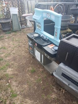 Step 2 Play Kitchen For A Child Only The Play Kitchen 