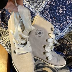 Converse boots 