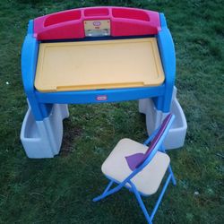 Fisher Price Art Desk With Chair And Excellent Shape