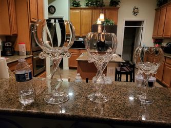 Crystal vases from poland set up three small, medium and large never been used.Perfect beautiful