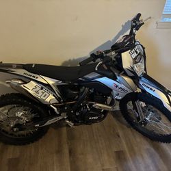 XPRO Titan DLX 250