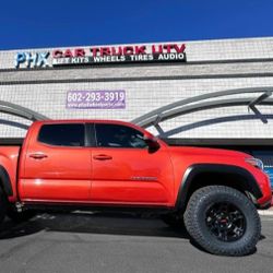 Tacoma. 3.5" Lift Kit With Lifted Struts Uppwr Control Arms Installation.