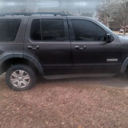 2007 Ford Explorer