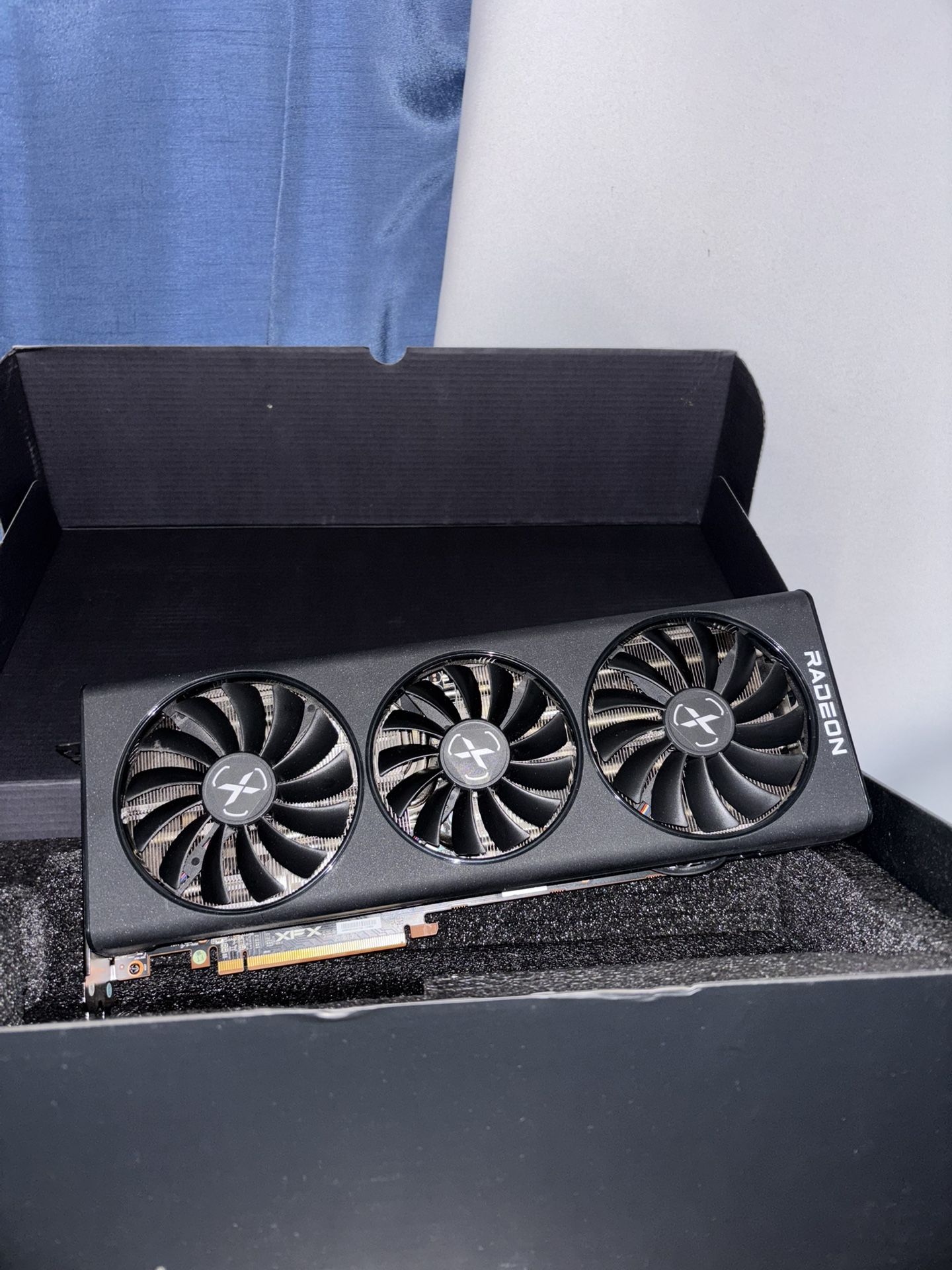 XFX Radeon RX 6800 16GB